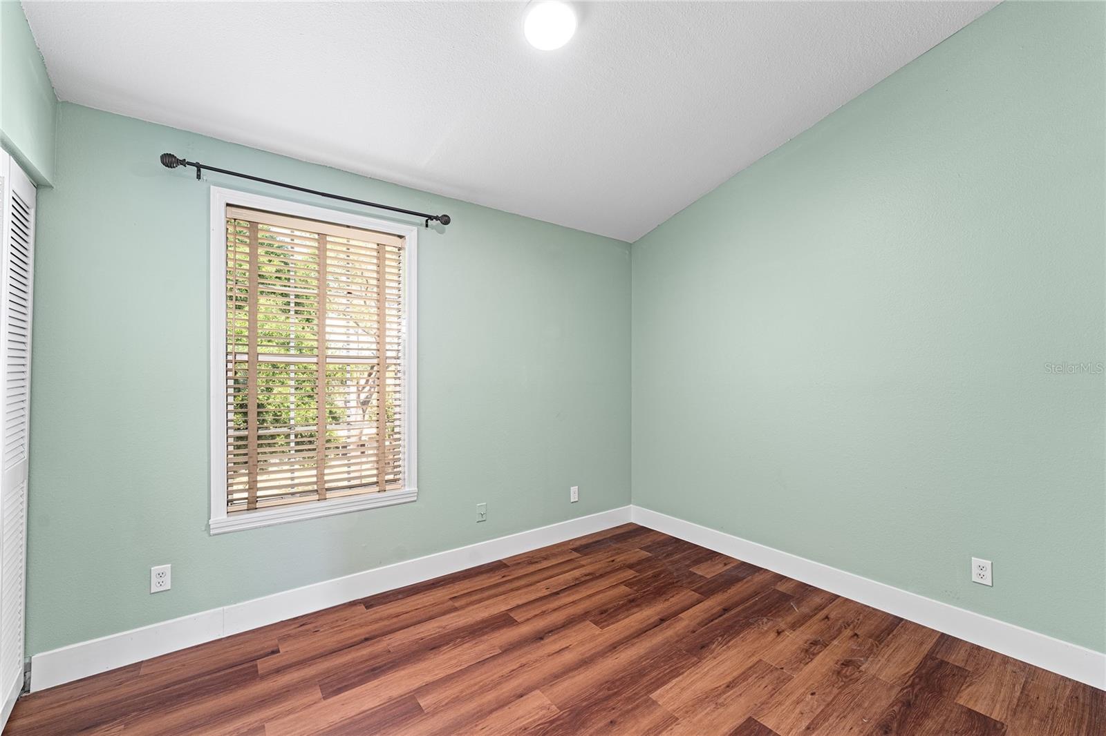 Image 27 of 38 For 5704 Bratton Drive 2
