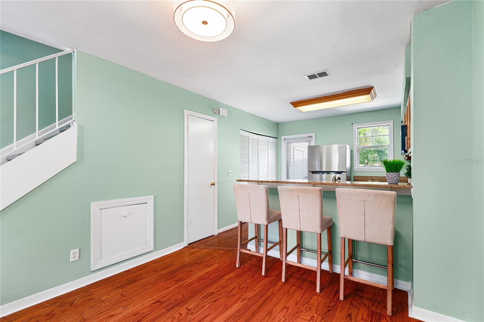 Image 8 of 38 For 5704 Bratton Drive 2