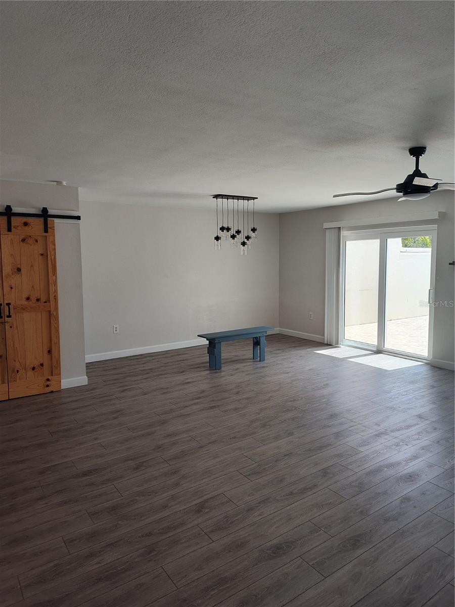 Image 16 of 63 For 2700 Bayshore Blvd #561