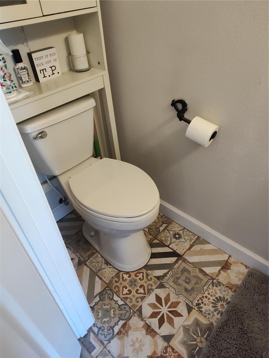 Image 21 of 63 For 2700 Bayshore Blvd #561