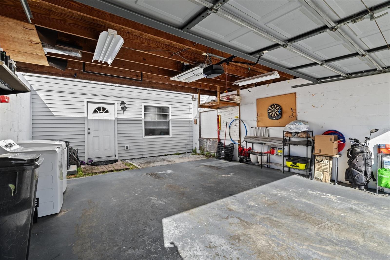 Listing photo id 40 for 11918 Dietz Drive 28