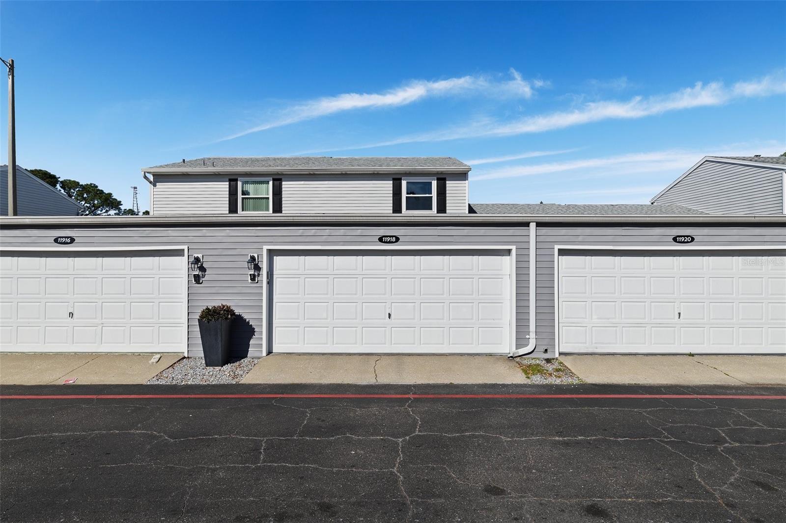 Listing photo id 42 for 11918 Dietz Drive 28