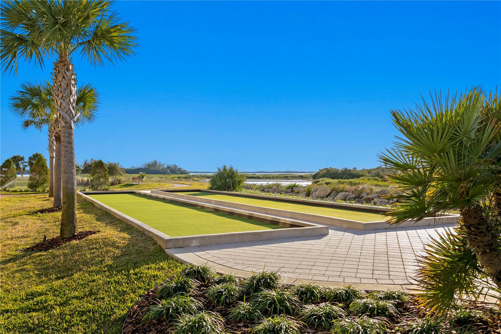 Image 42 of 64 For 755 Collany Road 401