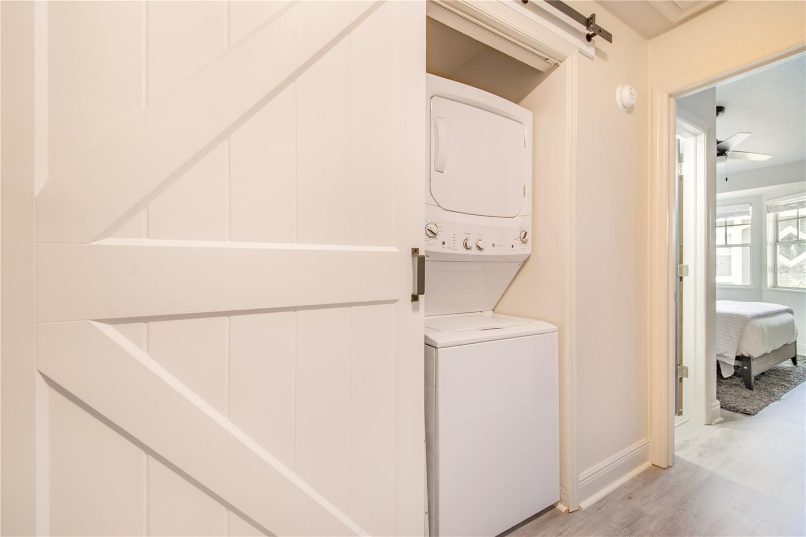Image 21 of 32 For 506 Willow Avenue 7
