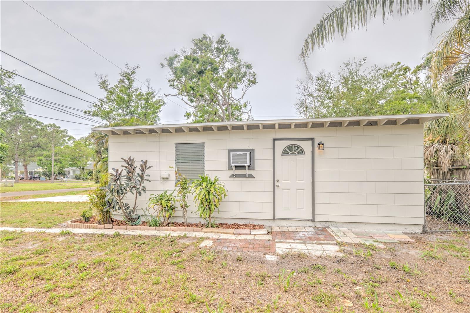 Image 50 of 56 For 2412 53rd Street S