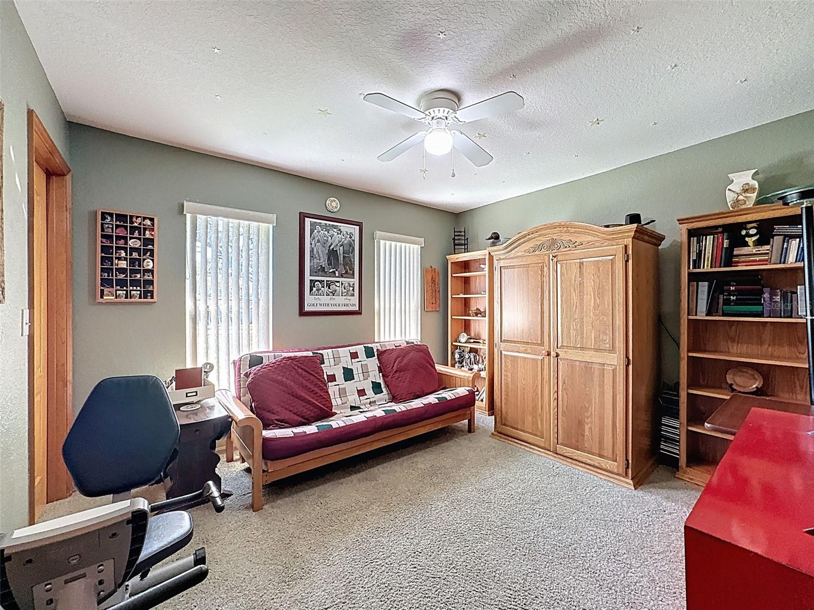 Image 33 of 62 For 8437 Indies Drive