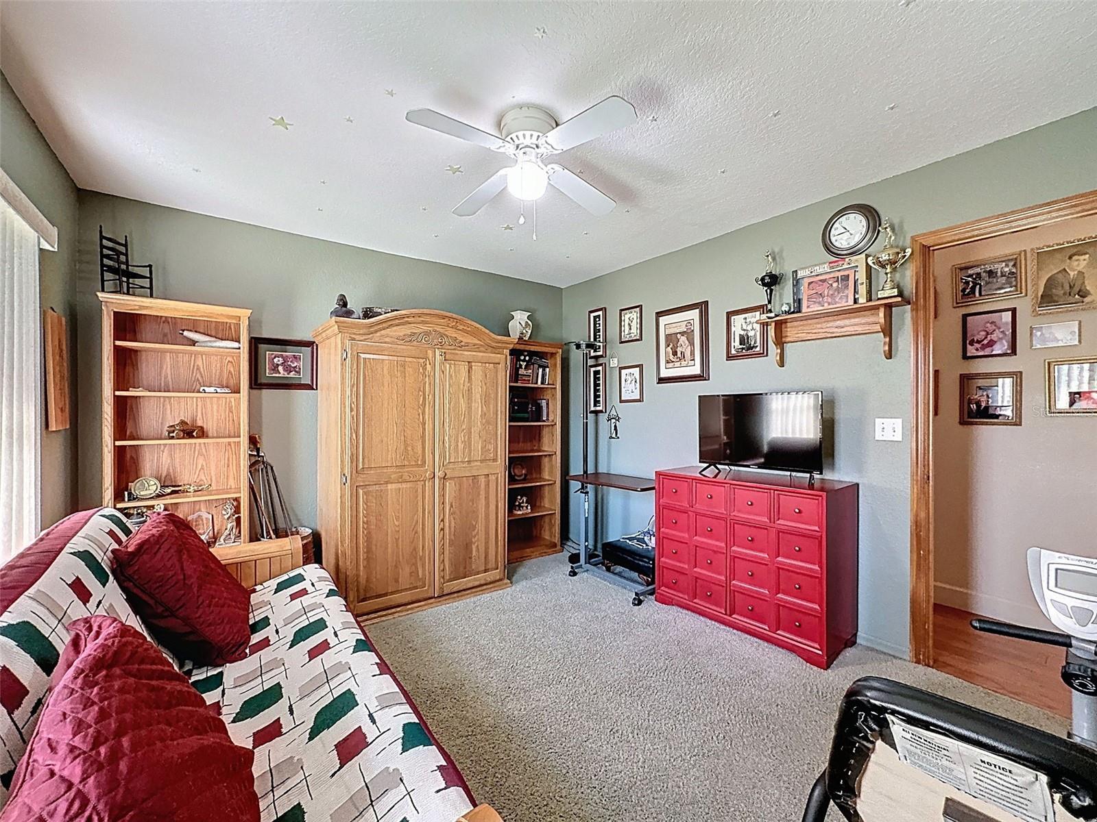 Image 34 of 62 For 8437 Indies Drive
