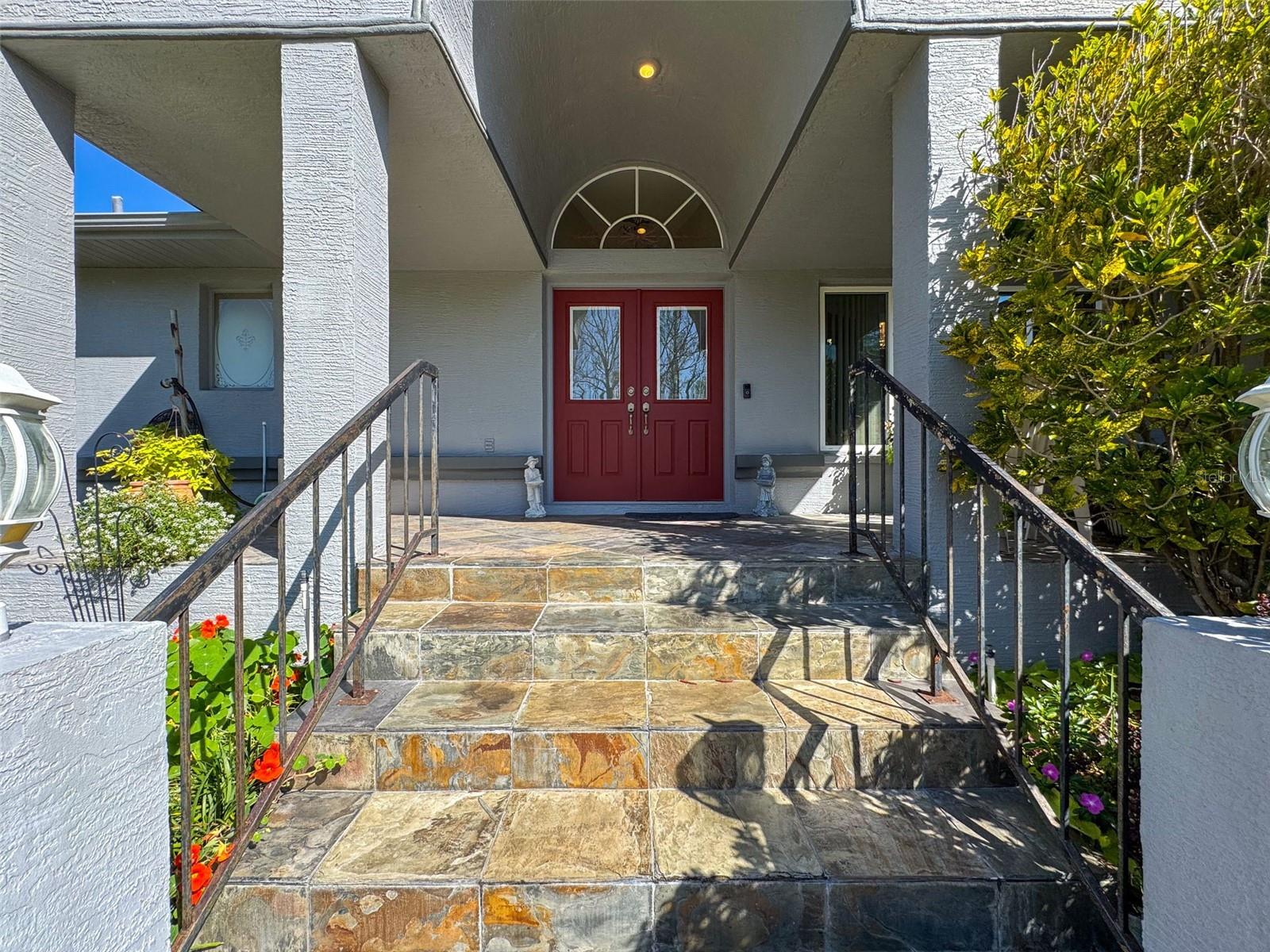 Image 7 of 62 For 8437 Indies Drive