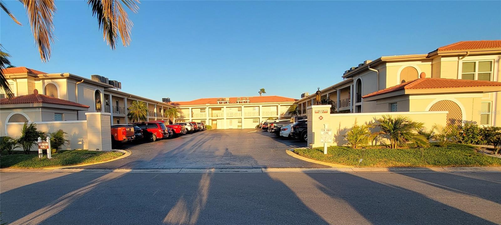 Image 37 of 37 For 10351 Regal Drive 18