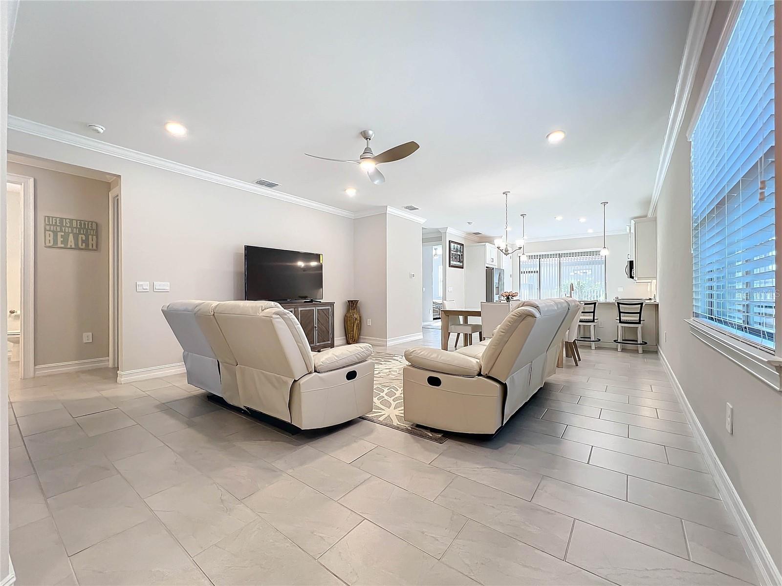 Image 11 of 49 For 120 Moscata Way