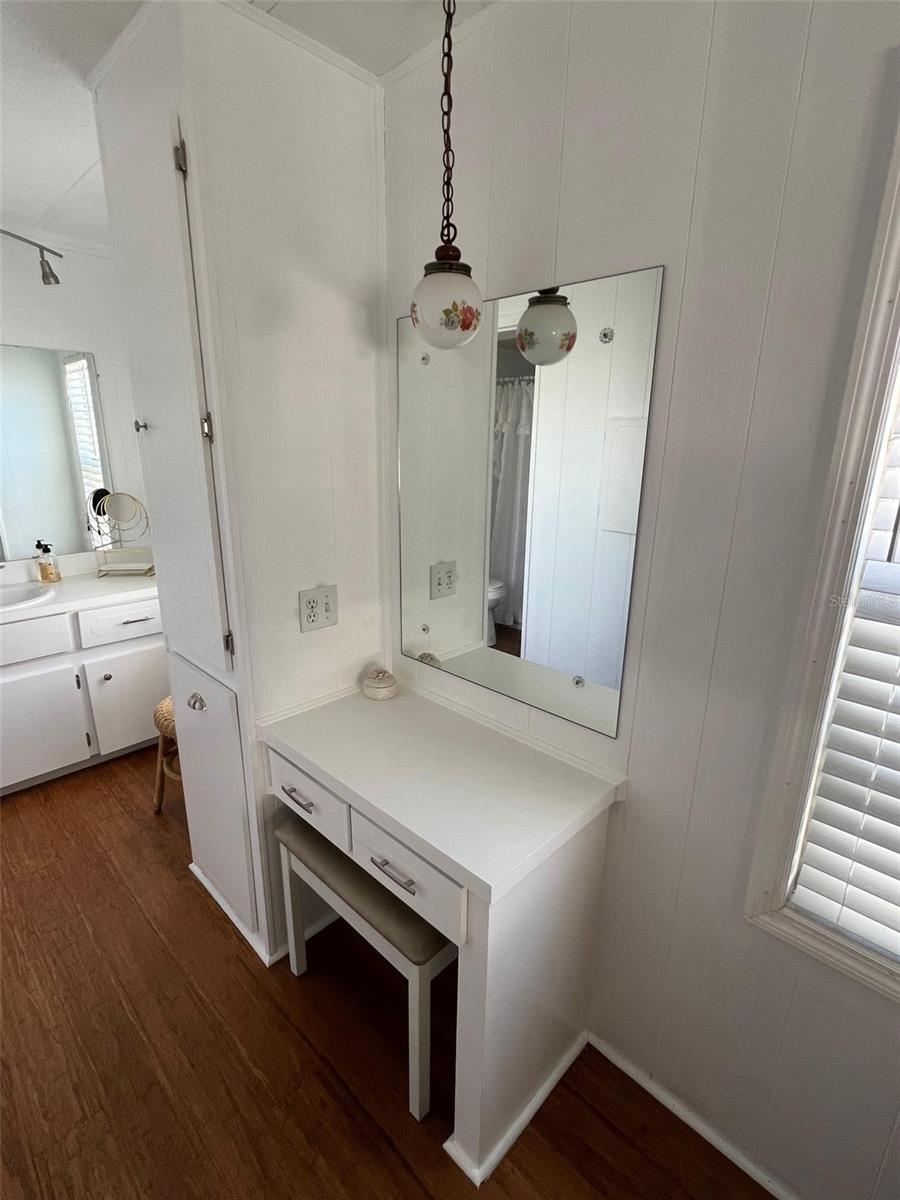 Listing photo id 26 for 778 Royal Palm Circle