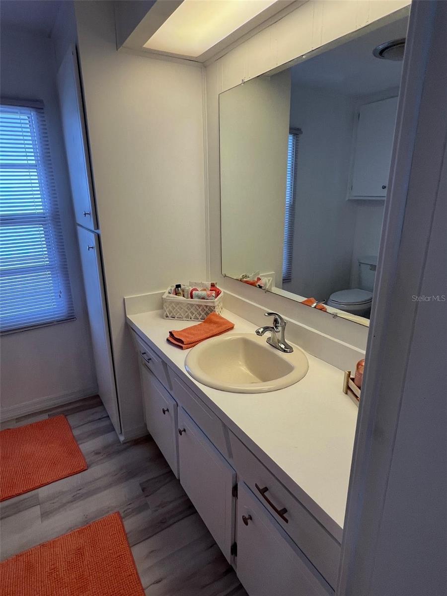 Listing photo id 32 for 778 Royal Palm Circle