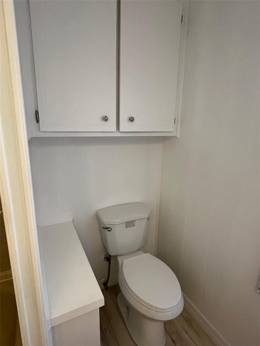 Listing photo id 34 for 778 Royal Palm Circle