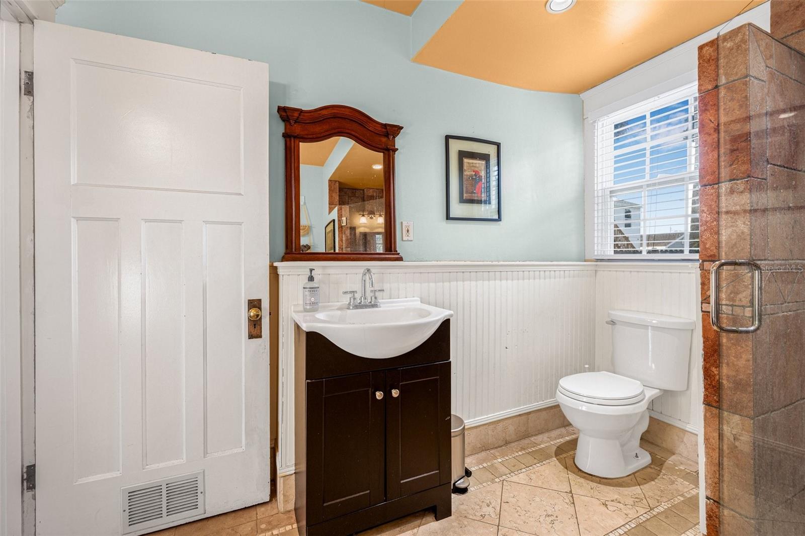 Image 21 of 30 For 3000 2nd Avenue N