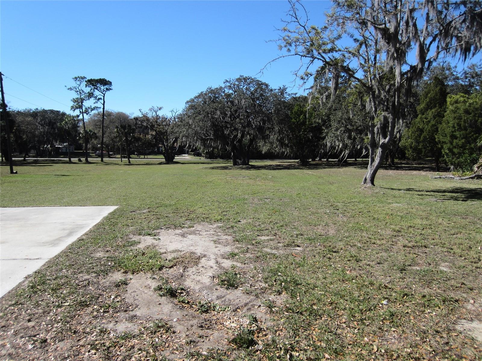 Image 3 of 34 For 1328 Calvary Road