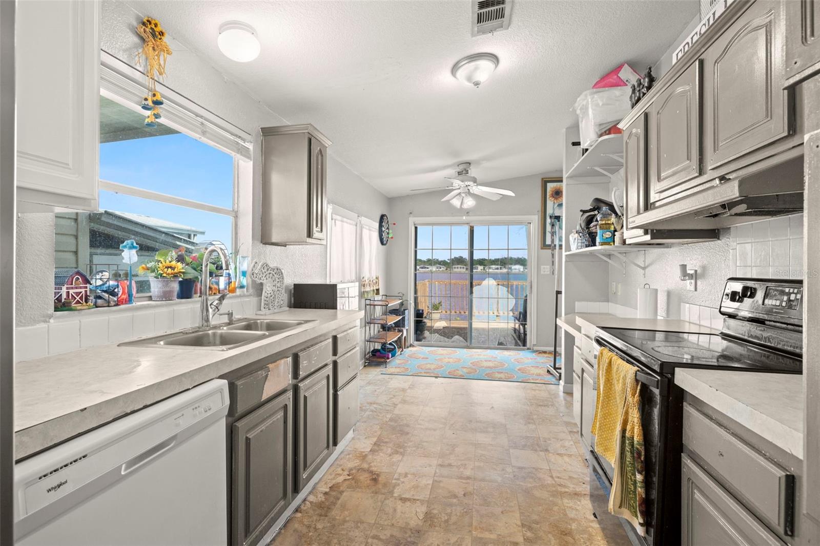 Image 12 of 22 For 8632 Fantasia Park Way
