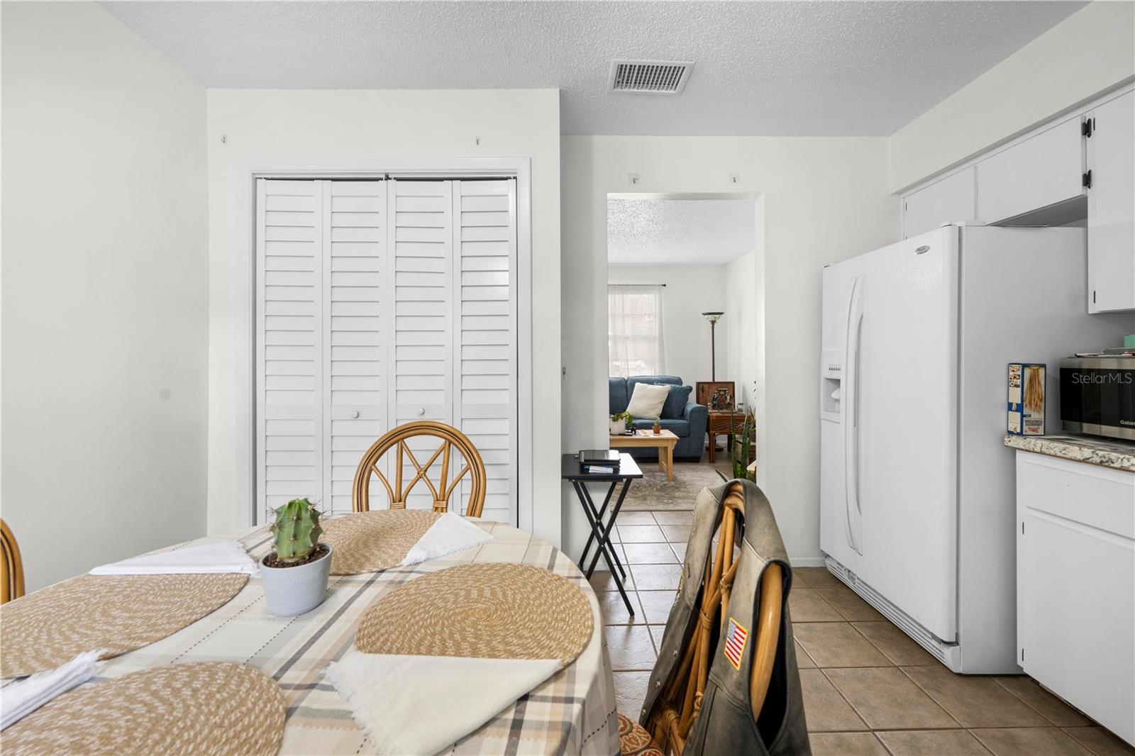 Image 14 of 48 For 3135 Lantana Way