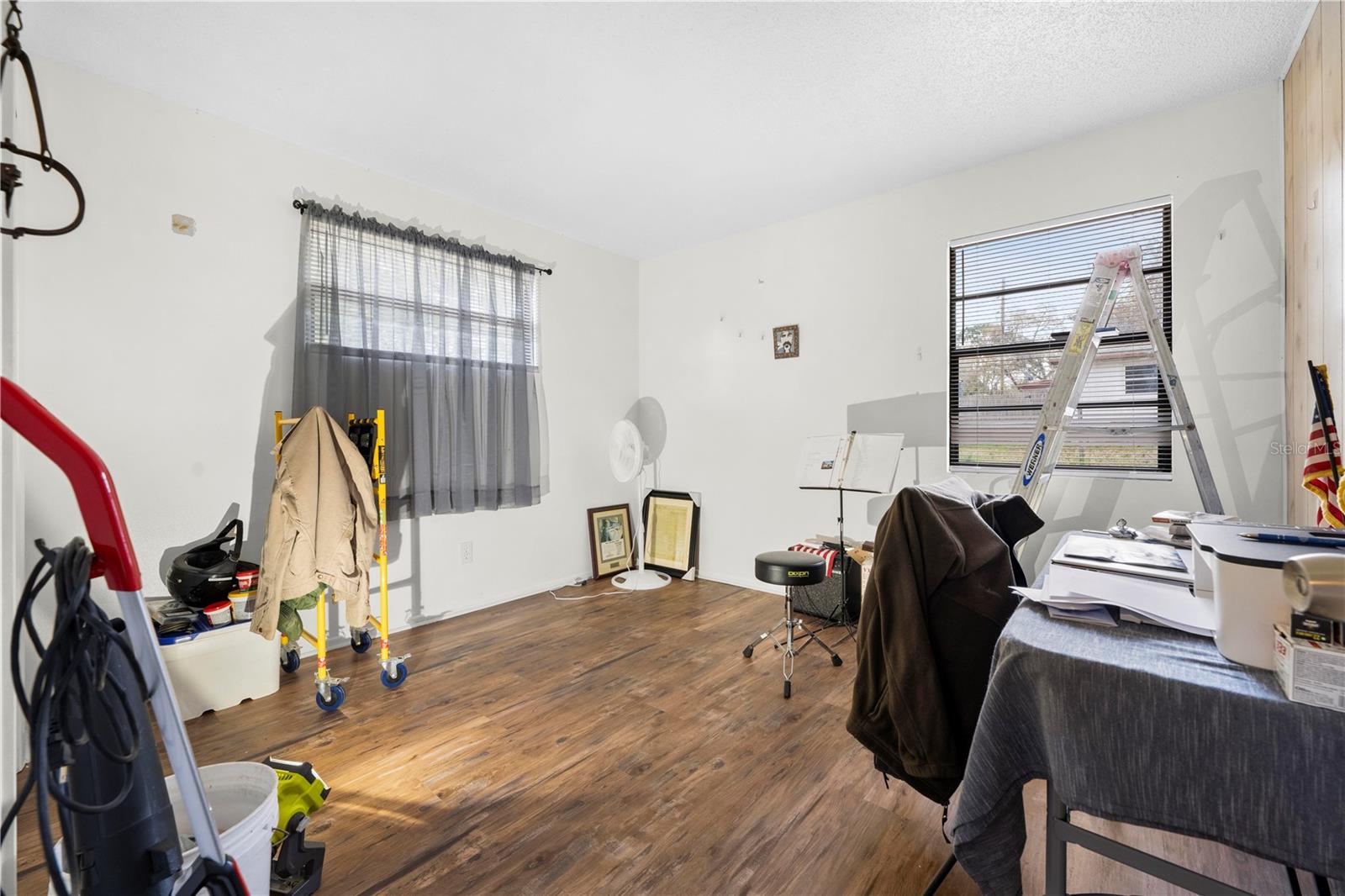 Image 21 of 48 For 3135 Lantana Way