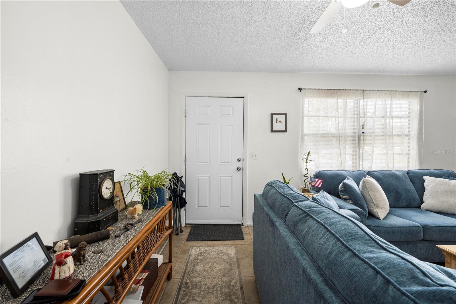 Image 4 of 48 For 3135 Lantana Way