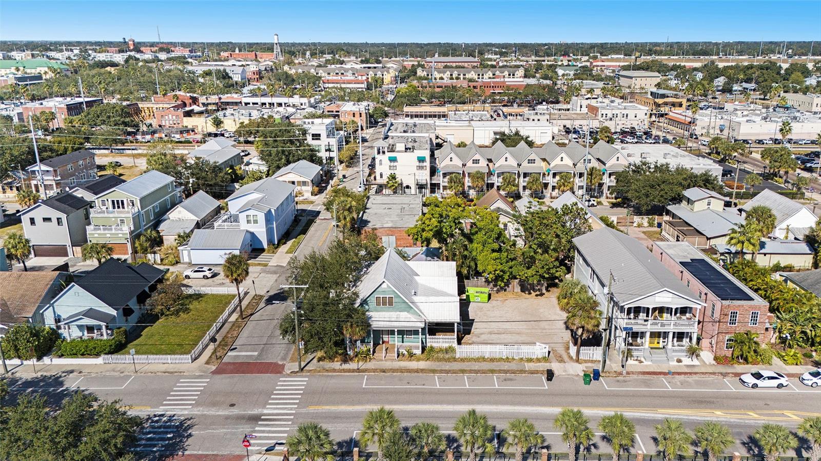 Image 6 of 10 For 2002 4th Avenue