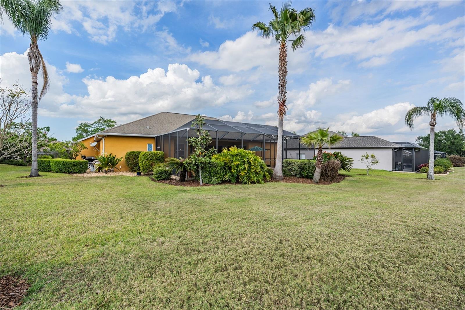 Listing photo id 39 for 13514 Thoroughbred Drive