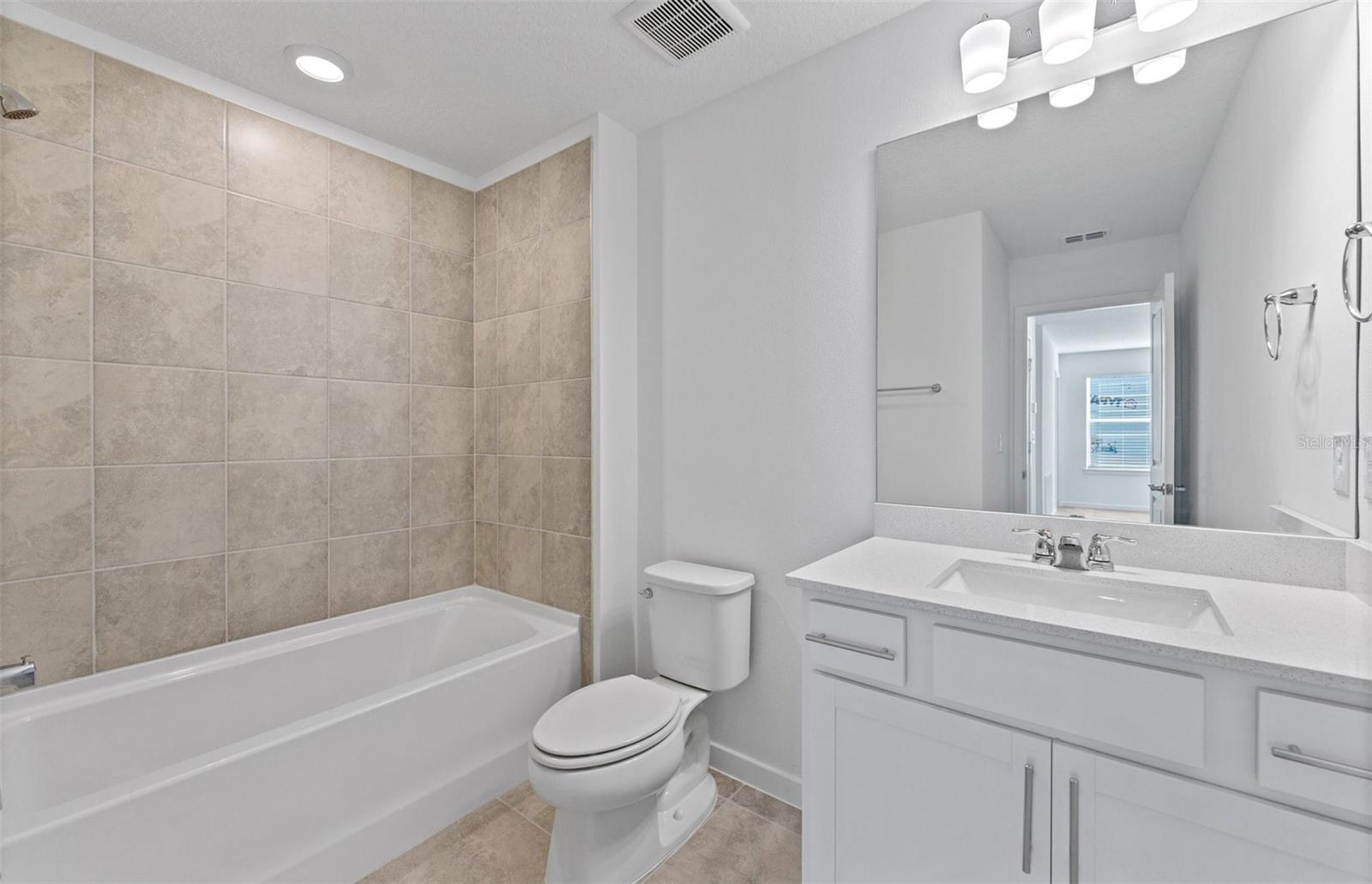 Image 13 of 21 For 9767 Crescent Moon Drive