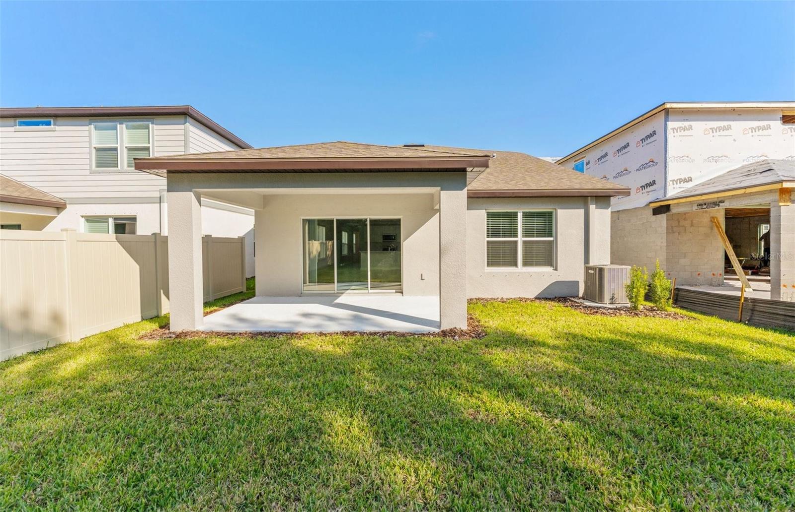 Image 15 of 21 For 9767 Crescent Moon Drive