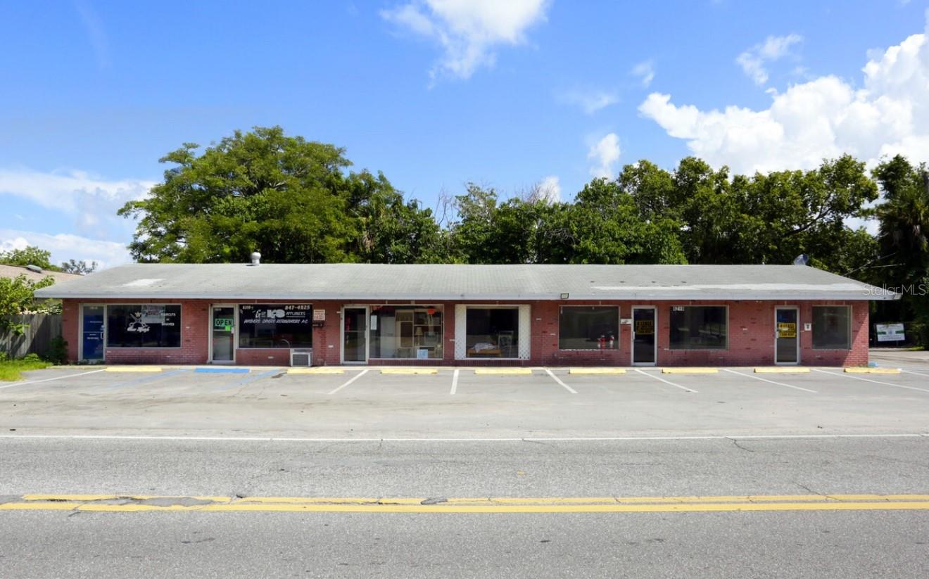Image 3 of 9 For 6219 Massachusetts Avenue 1