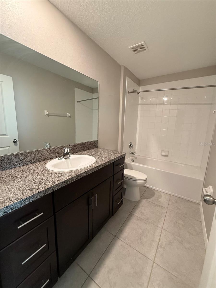Image 11 of 17 For 14402 Touch Gold Lane
