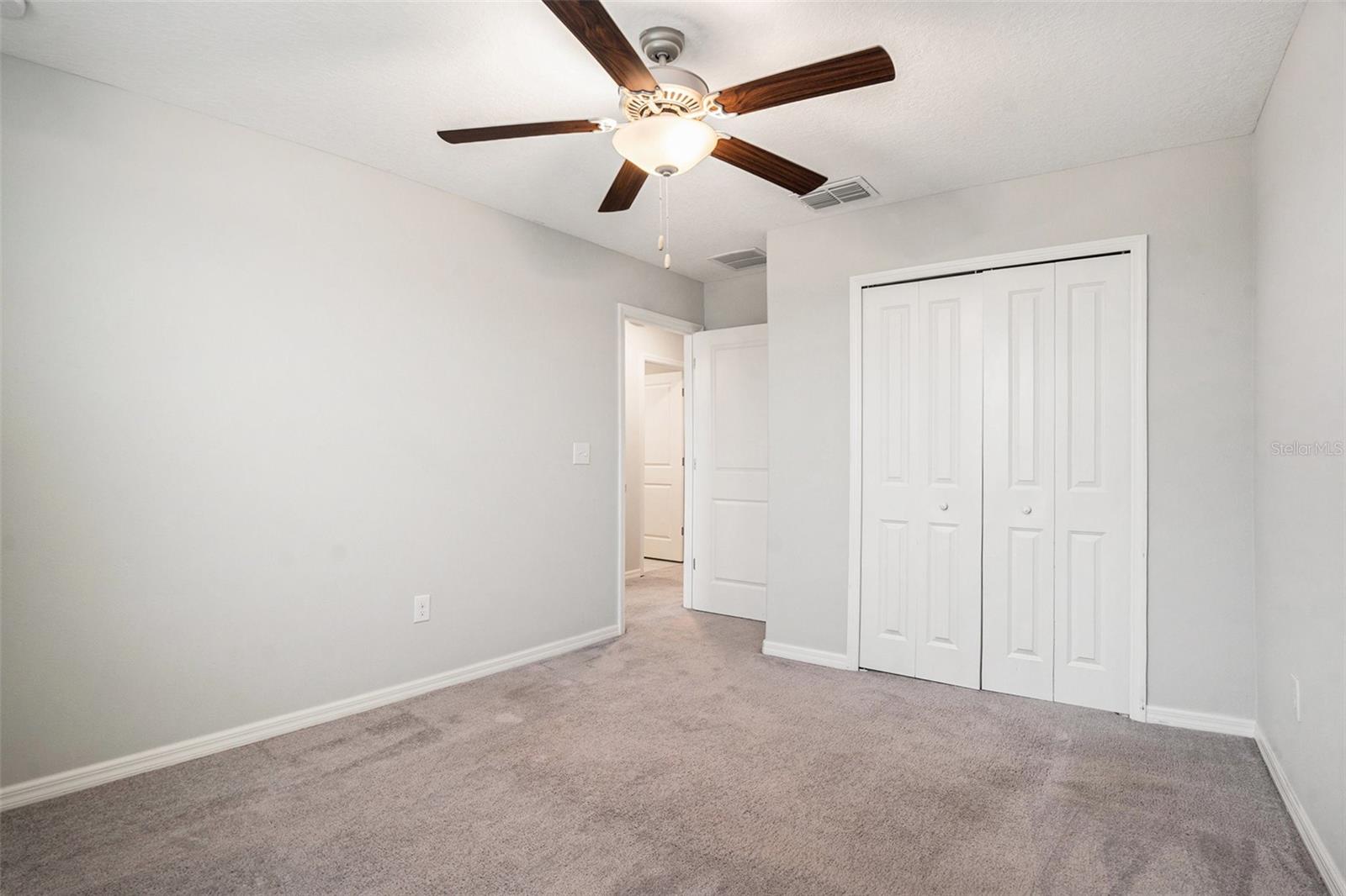 Image 18 of 24 For 14402 Touch Gold Lane