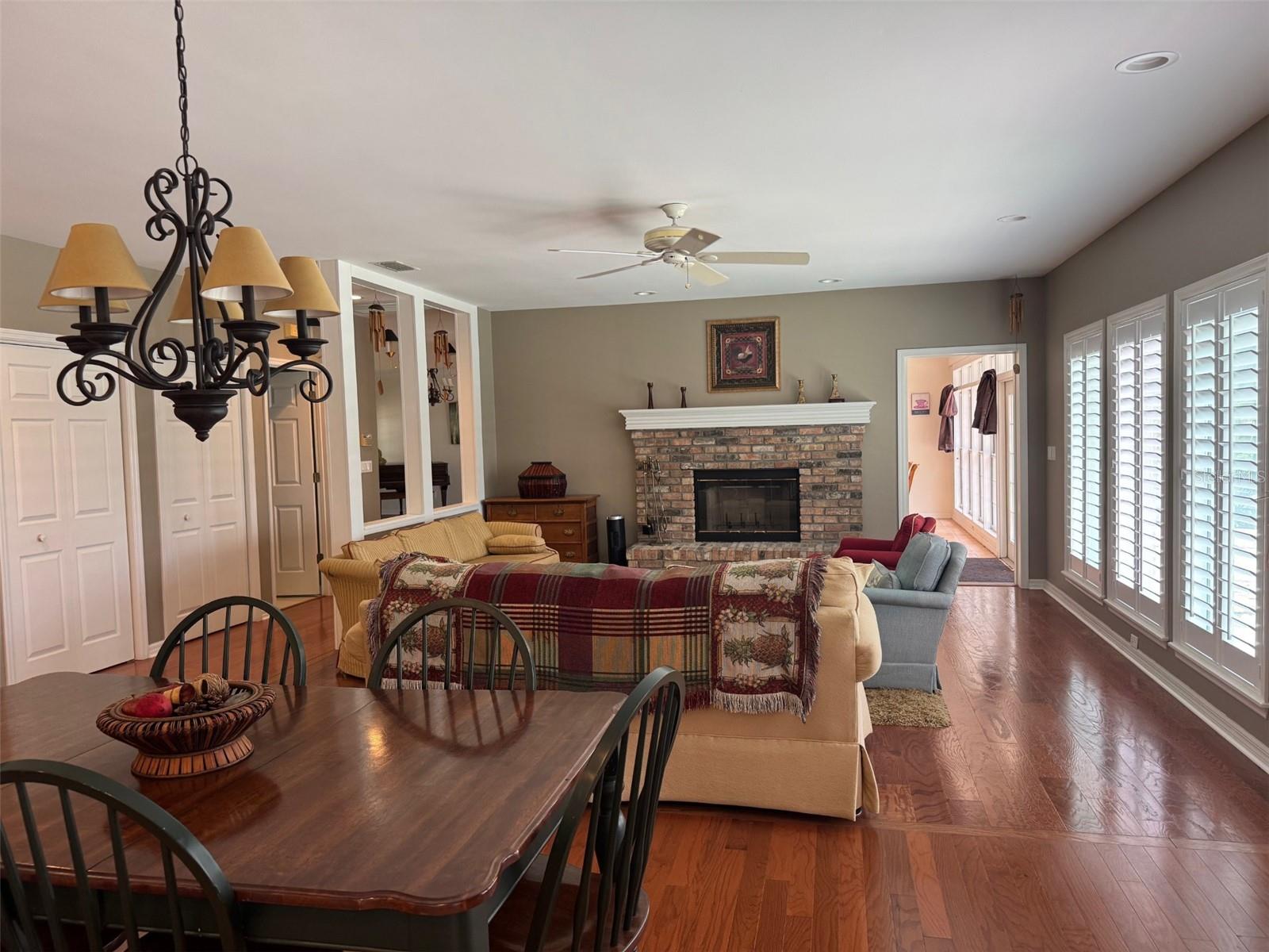 Listing photo id 21 for 36641 Blanton Road