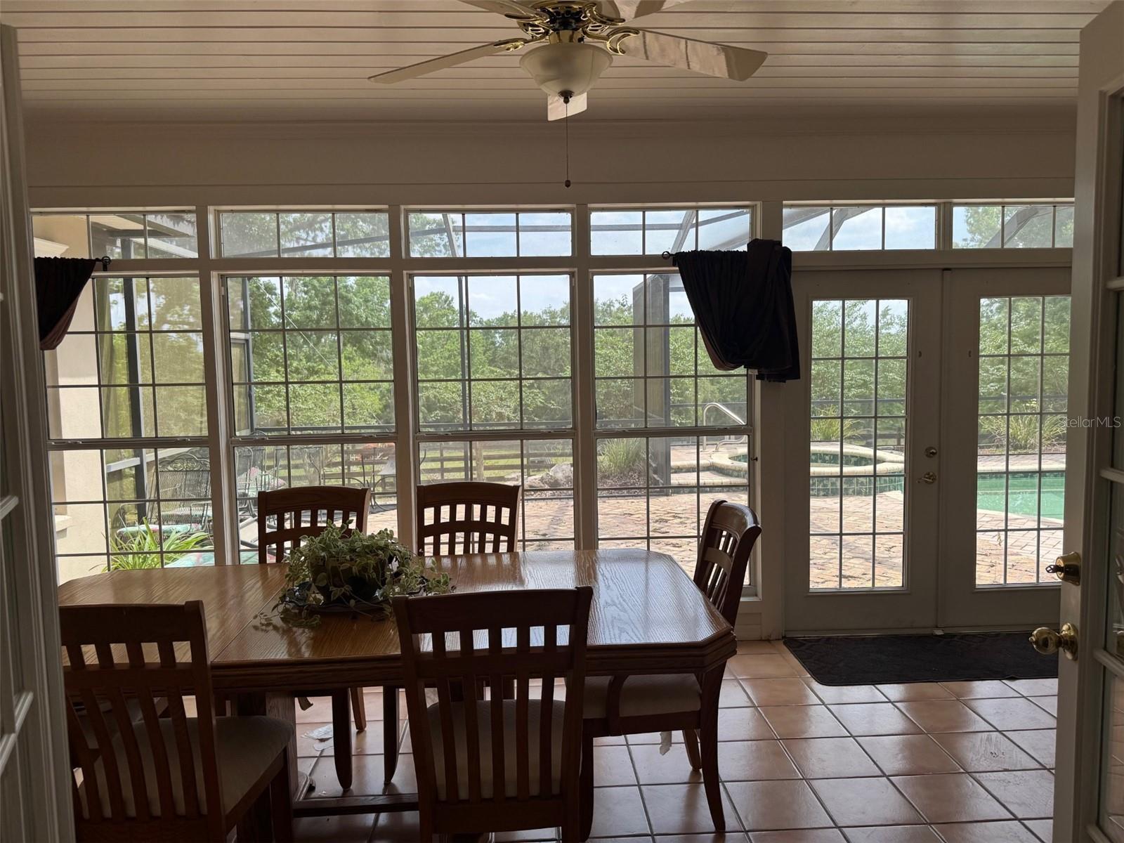 Listing photo id 22 for 36641 Blanton Road
