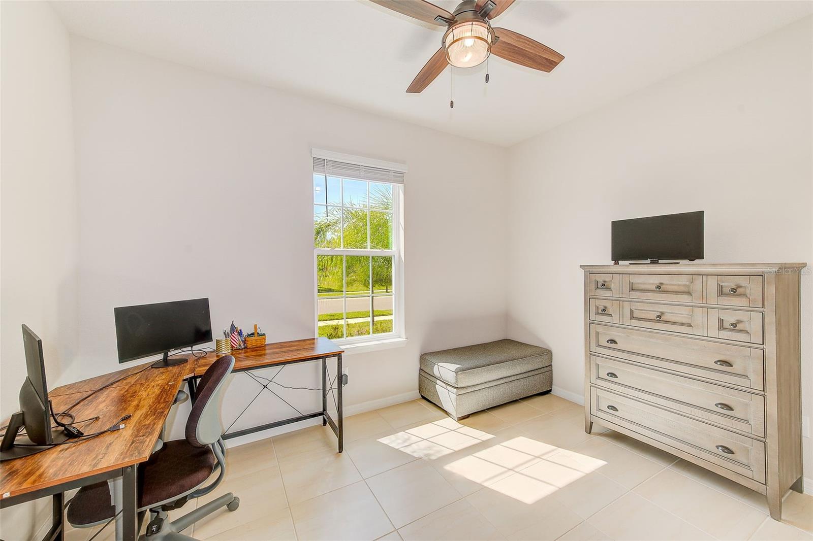 Image 6 of 61 For 11086 Sundrift Drive