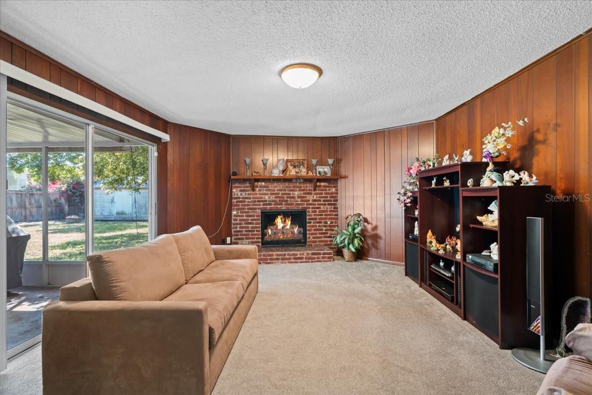 Image 15 of 24 For 1203 Lake Miriam Drive