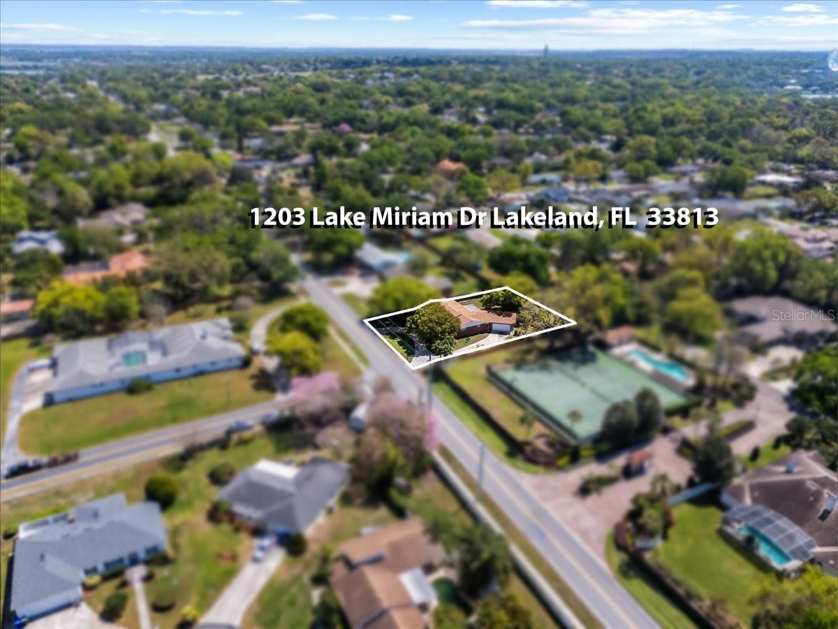 Image 23 of 24 For 1203 Lake Miriam Drive