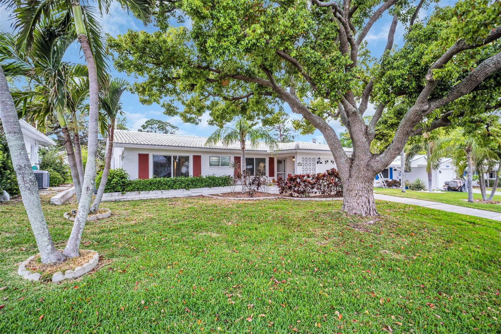 Details for 9082 141st Street, SEMINOLE, FL 33776