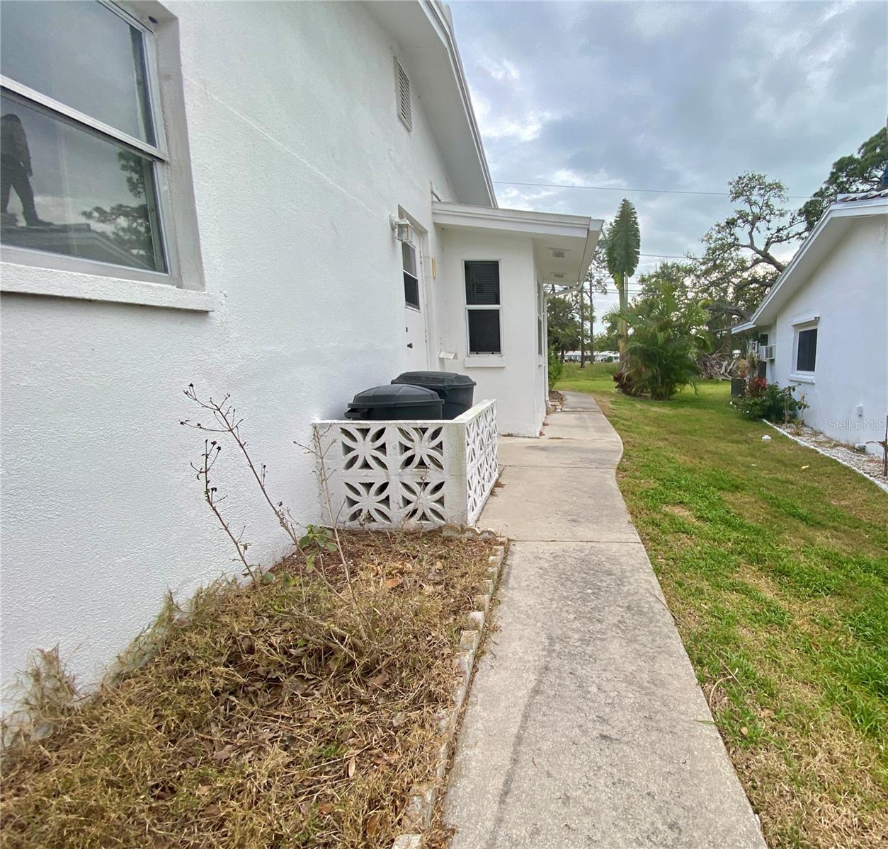 Image 33 of 69 For 9082 141st Street