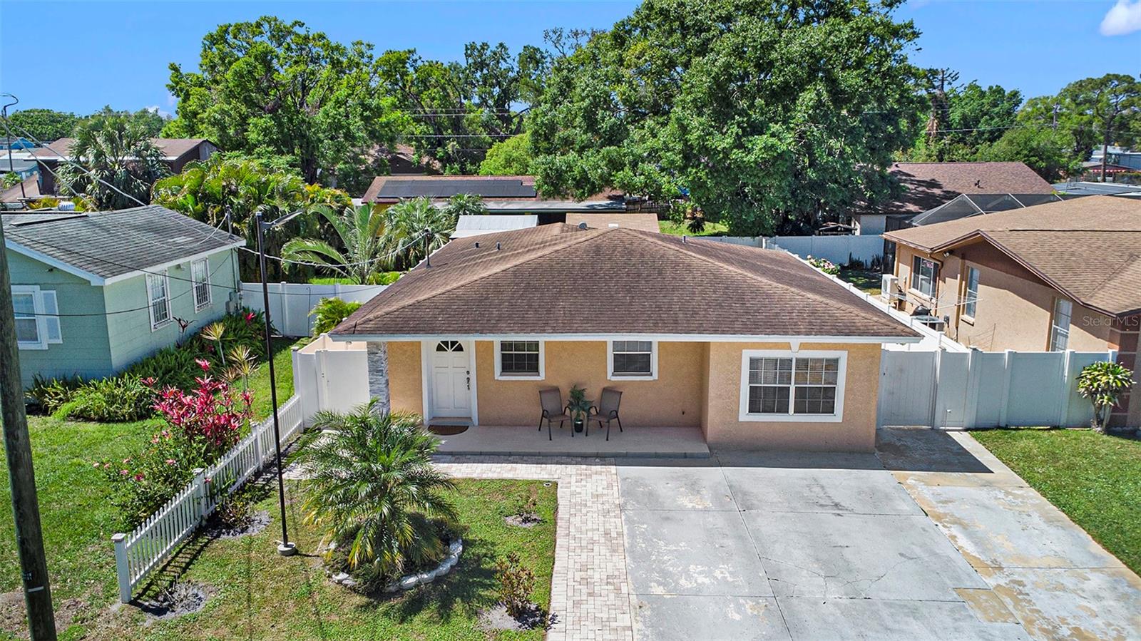 Image 23 of 27 For 8210 Marigold Avenue