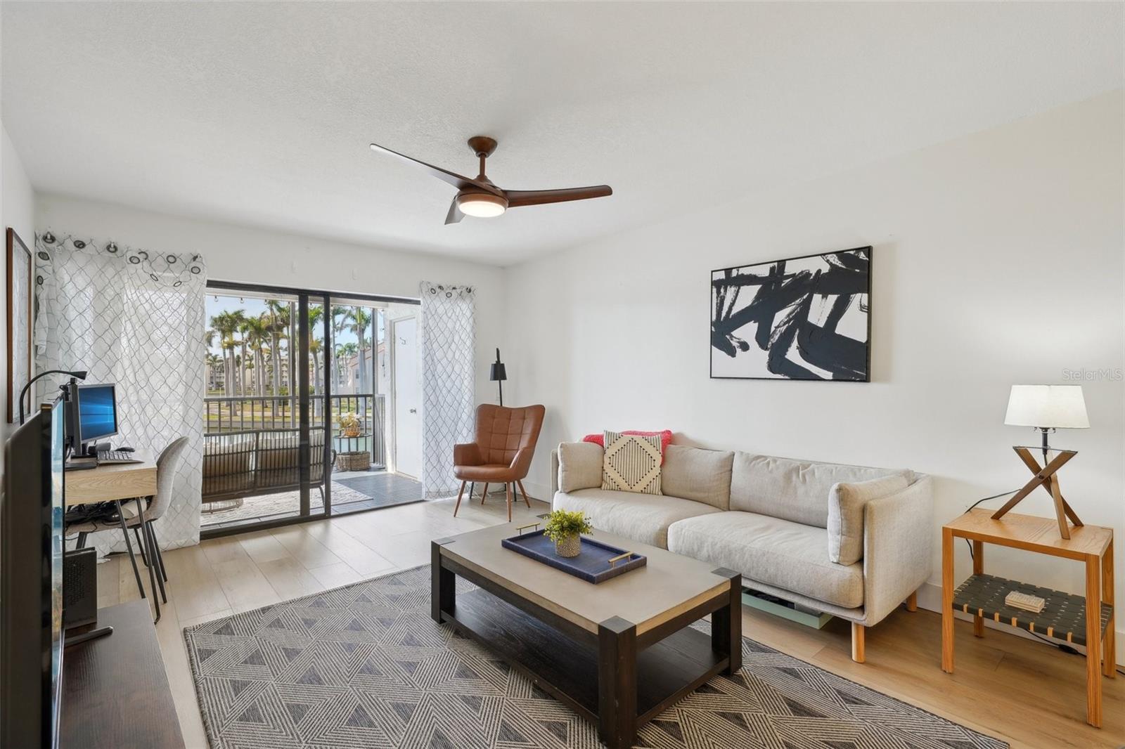 Image 6 of 38 For 6277 Bahia Del Mar Boulevard 210