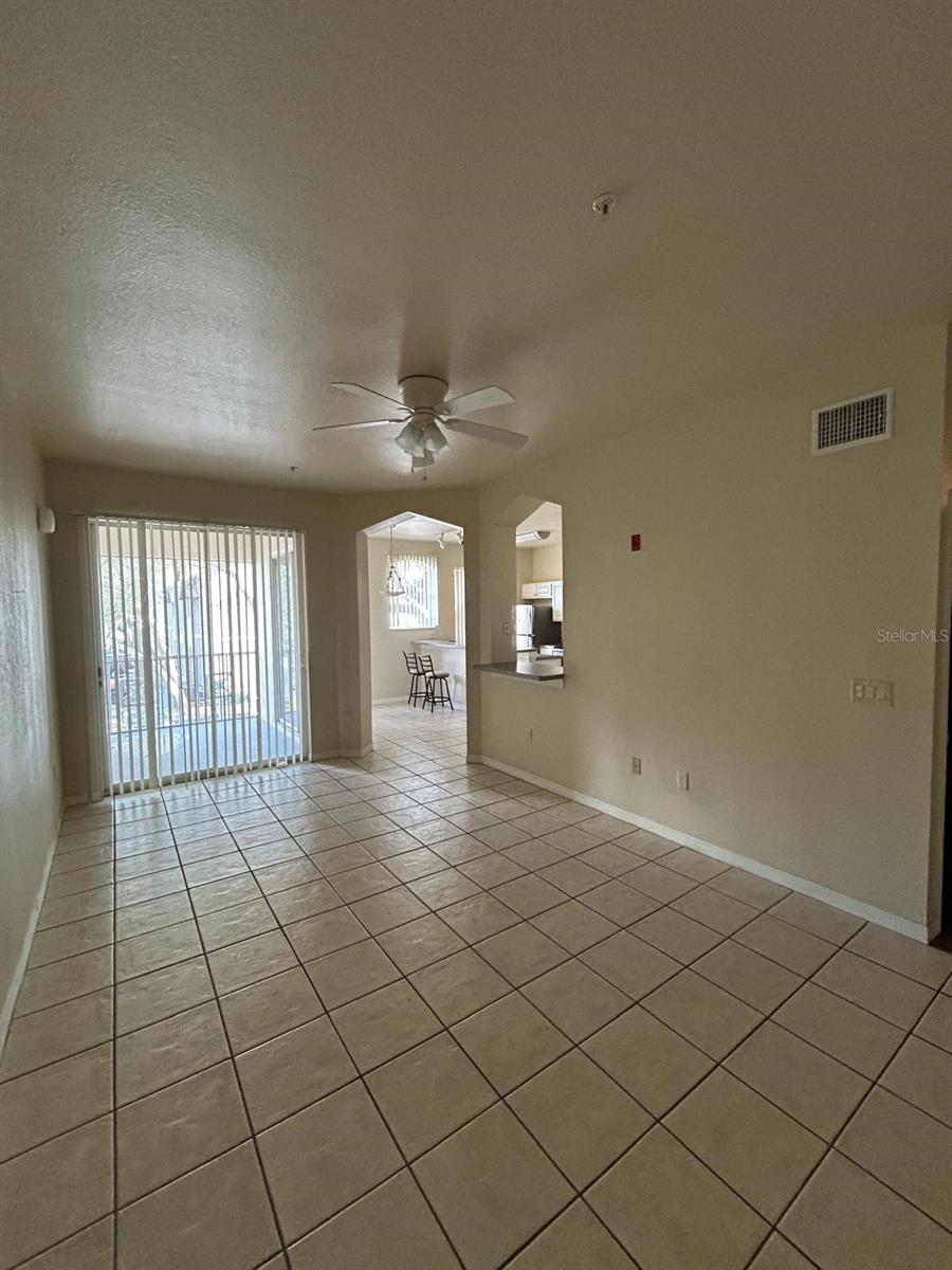 Image 11 of 33 For 5041 Sunridge Palms Drive 201