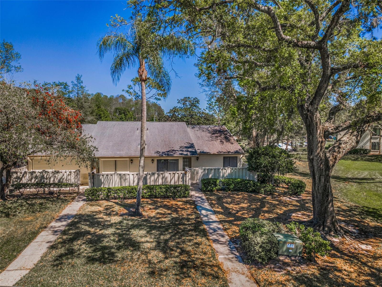 Details for 1333 Shady Pine Way F, TARPON SPRINGS, FL 34688