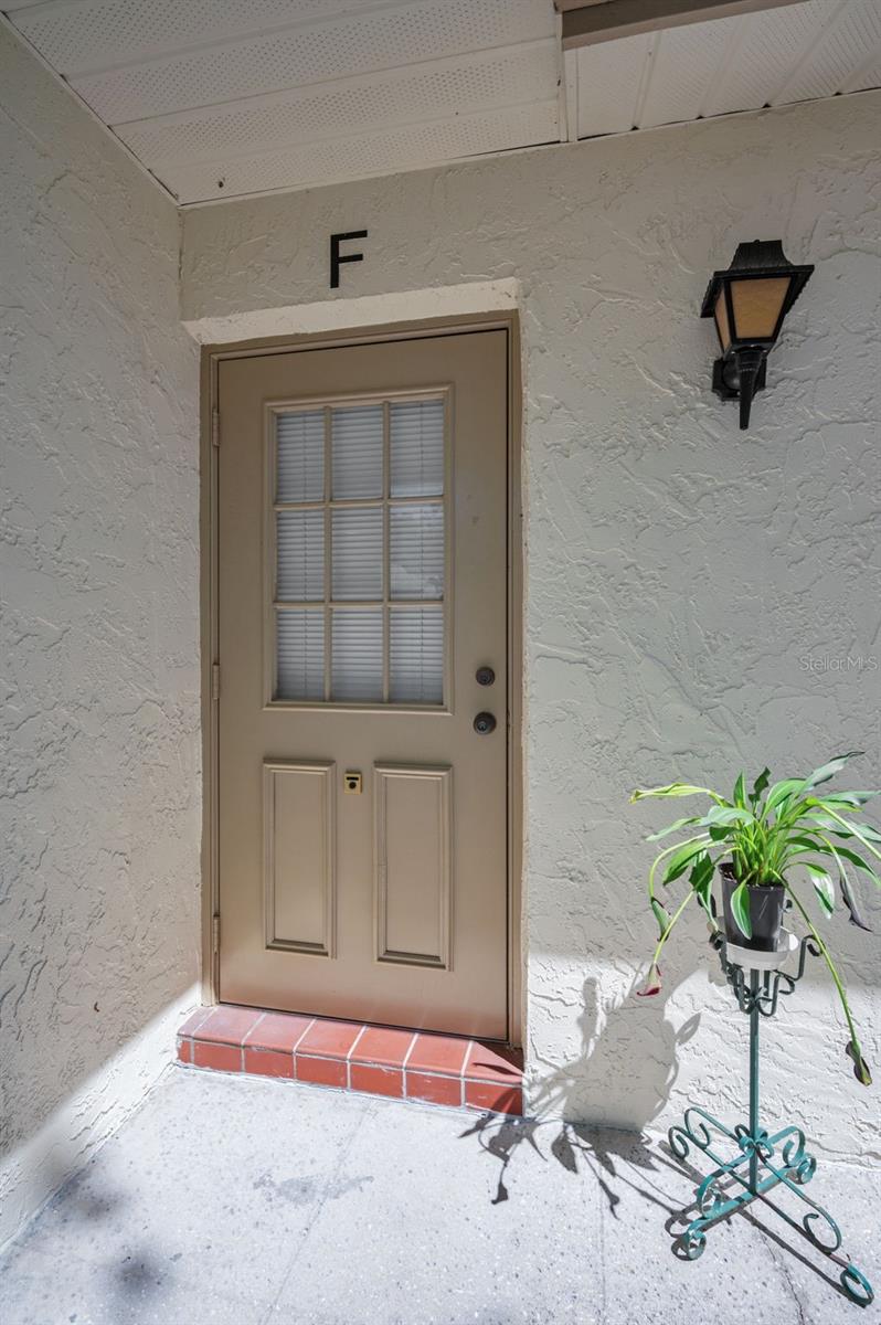 Listing photo id 8 for 1333 Shady Pine Way F