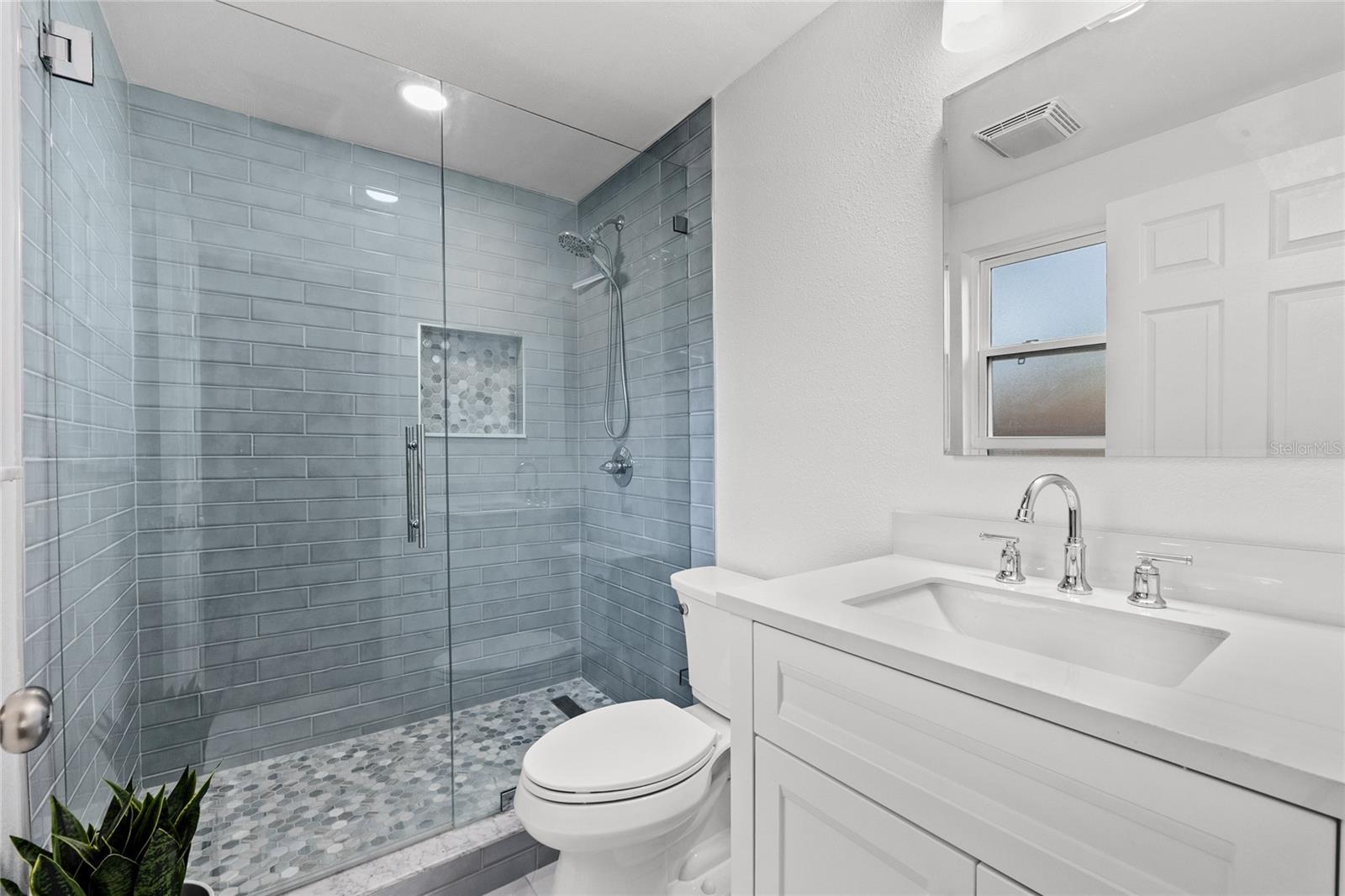 Image 11 of 38 For 8136 Honeybee Lane