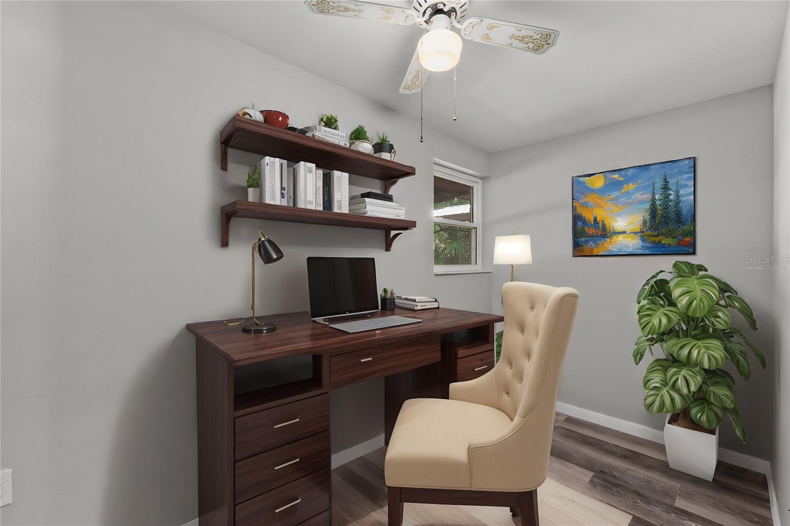 Image 16 of 38 For 8136 Honeybee Lane