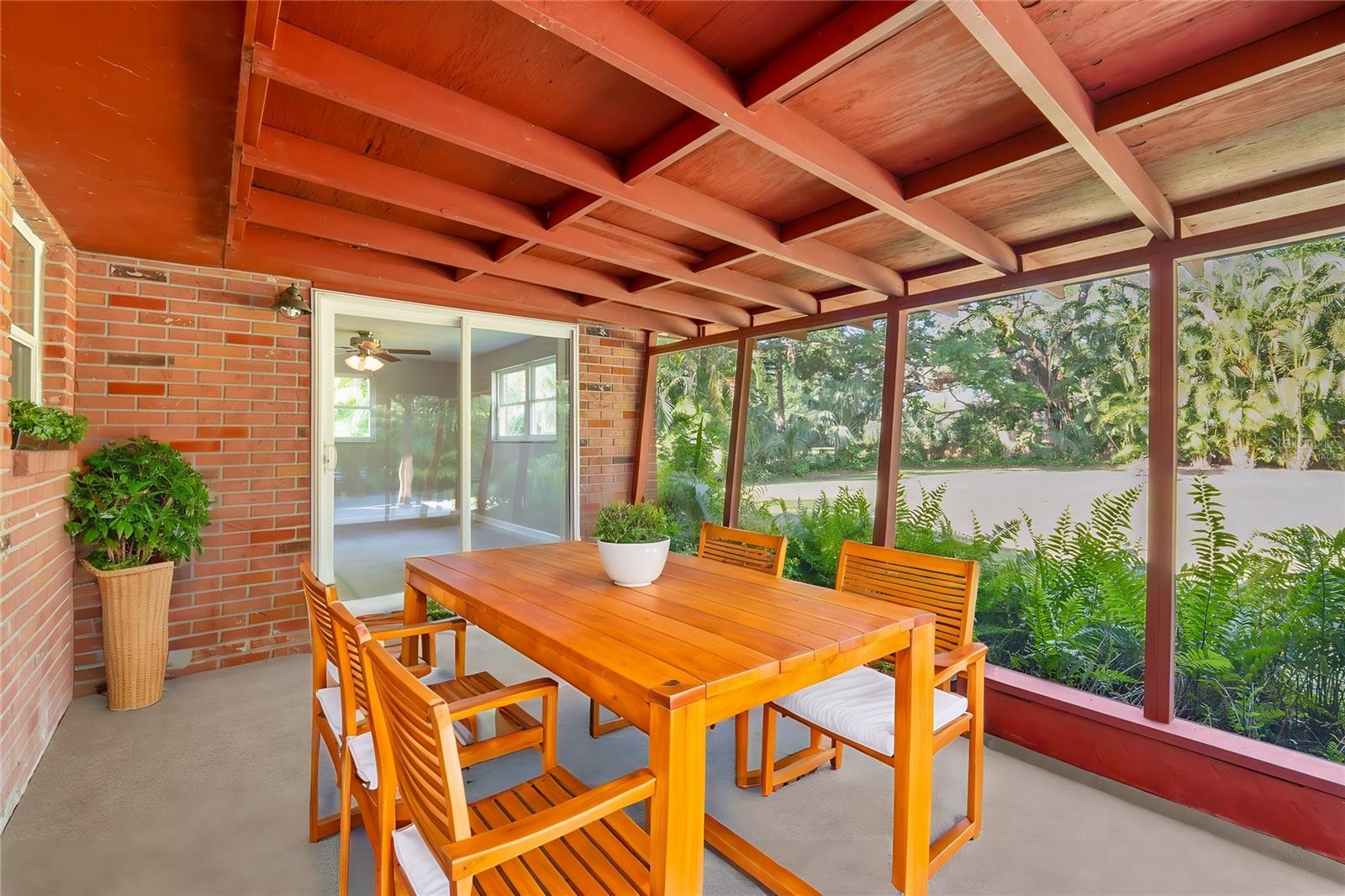 Image 17 of 38 For 8136 Honeybee Lane