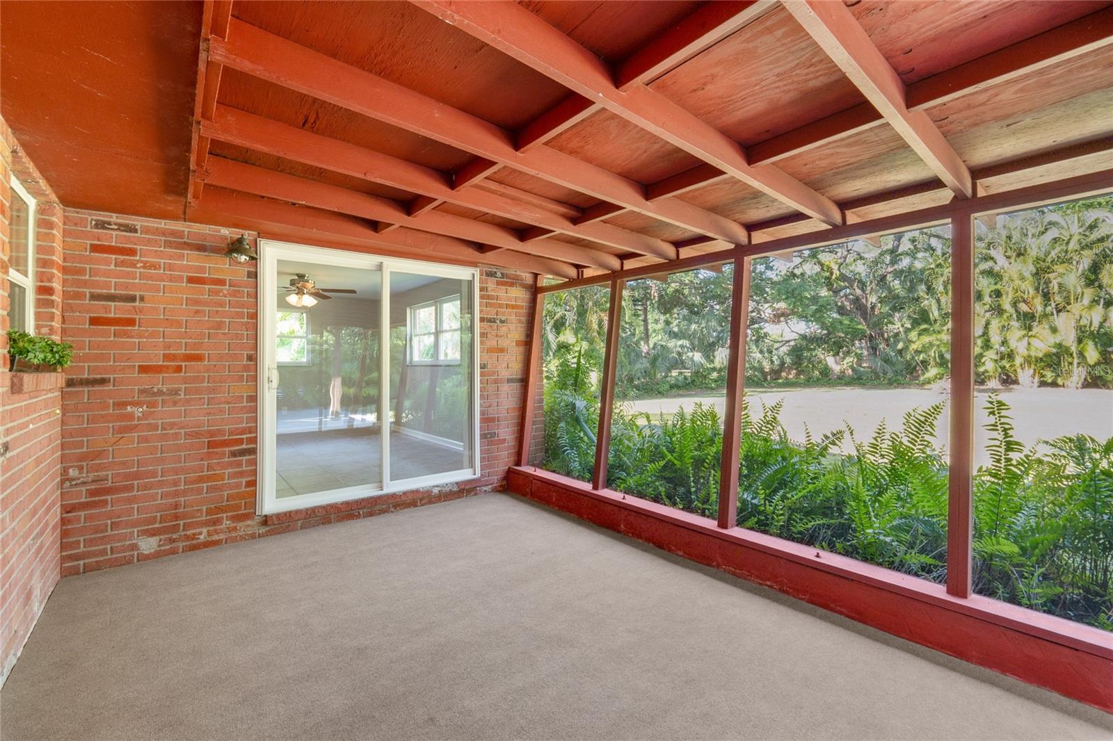 Image 31 of 38 For 8136 Honeybee Lane