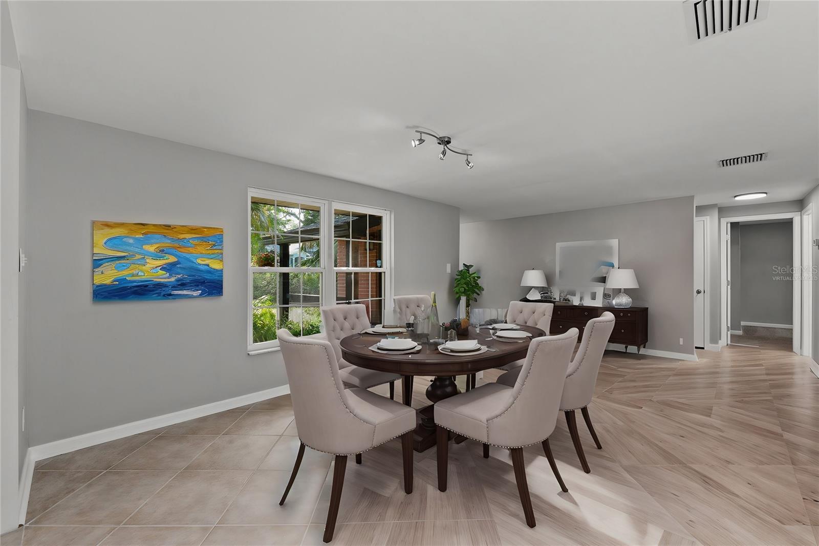 Image 8 of 38 For 8136 Honeybee Lane