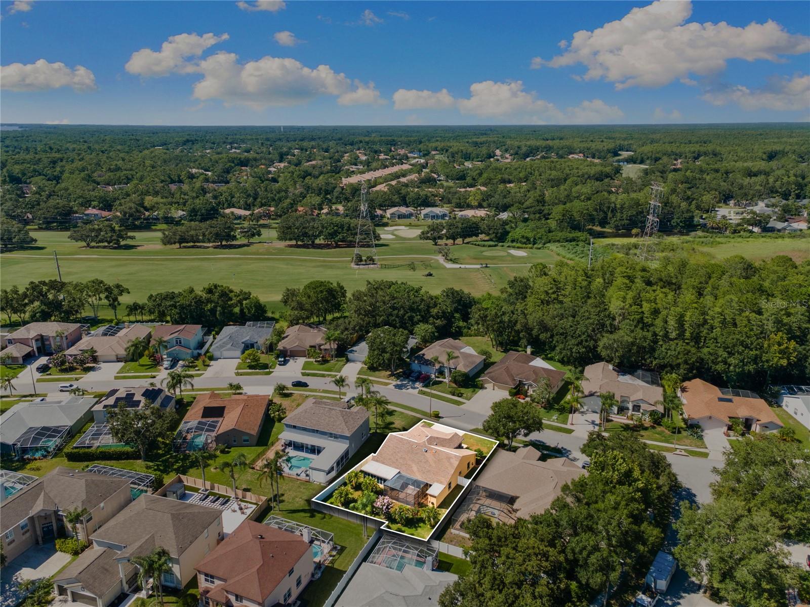 Listing photo id 36 for 4964 Edgewater Lane