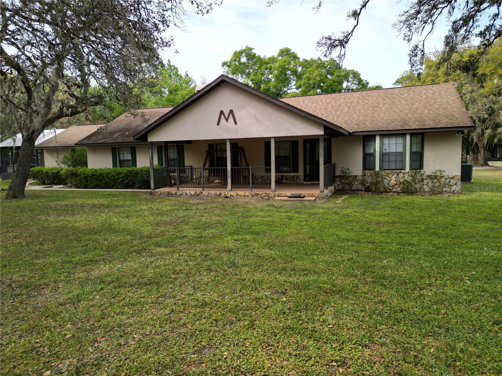 Image 18 of 95 For 4586 Cr 696  