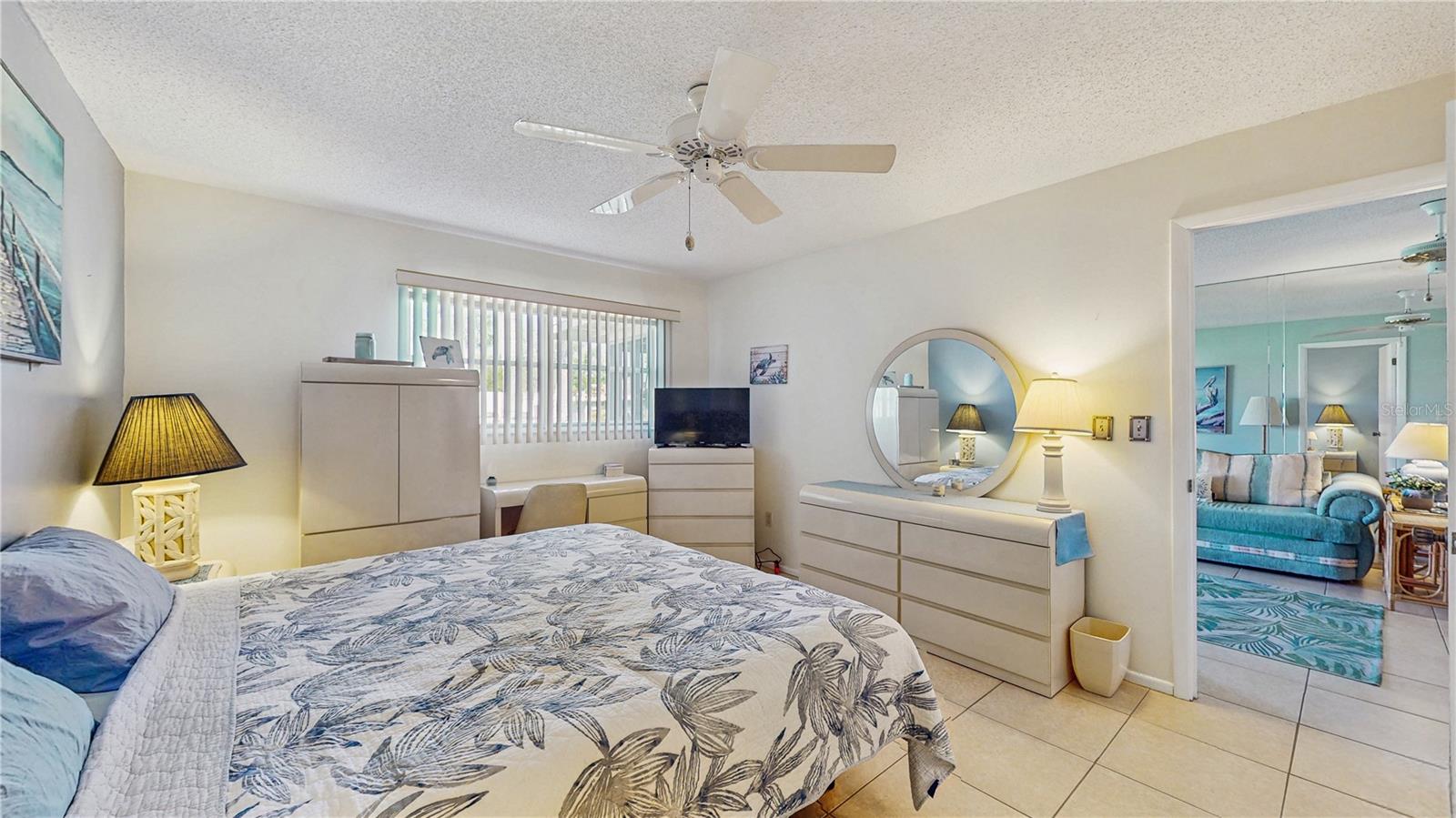 Image 18 of 26 For 11135 Carriage Hill Drive 5